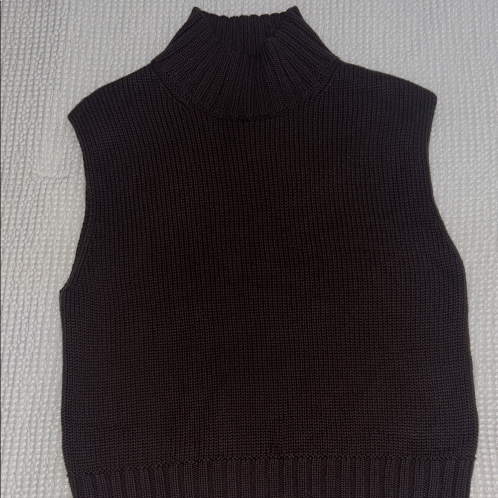Abercrombie Sleeveless Turtleneck Sweater - Chocolate Brown